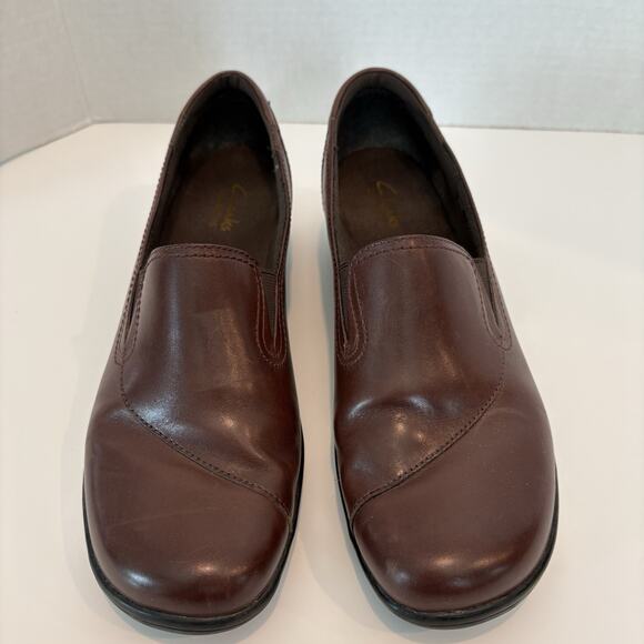 CLARKS Bendables Leather Slip On Shoes Size 9M Brown Wedge Comfort 38630 - Picture 2 of 8